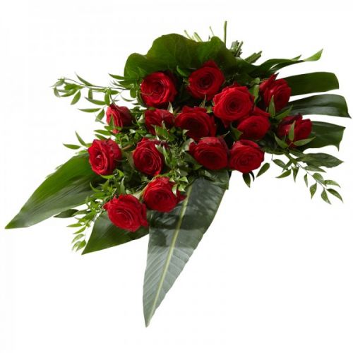 Траурный букет из красных роз с доставкой по Ахтубинску